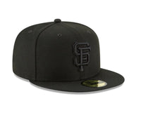 Load image into Gallery viewer, New Era San Francisco Giants Blackout Basic 59FIFTY Fitted Hat
