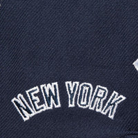 Load image into Gallery viewer, Mitchell &amp; Ness Full Frontal Snapback New York Yankees
