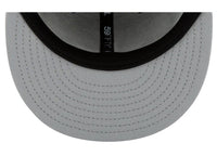 Load image into Gallery viewer, New Era San Francisco Giants Blackout Basic 59FIFTY Fitted Hat
