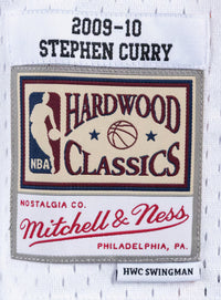 Load image into Gallery viewer, Mitchell &amp; Ness Stephen Curry Golden State Warriors 2009-10 White Swingman Player Jersey
