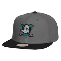 Load image into Gallery viewer, Mitchell &amp; Ness Storm Front Snapback Anaheim Ducks

