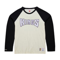 Load image into Gallery viewer, Mitchell &amp; Ness Legendary Slub L/S Tee Vintage Logo Sacramento Kings
