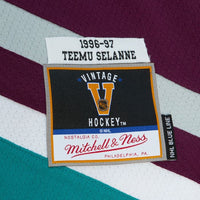 Load image into Gallery viewer, Mitchell &amp; Ness Blue Line Teemu Selanne Anaheim Ducks Dark 1996 Jersey
