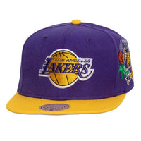 Load image into Gallery viewer, Mitchell &amp; Ness Los Angeles Lakers Patch Overload Snapback
