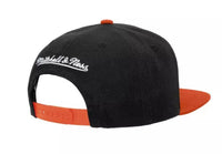 Load image into Gallery viewer, Mitchell &amp; Ness Phoenix Suns Shattered Snapback

